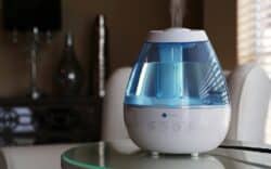 دستگاه بخور؛ راز هوای پاک و سالم در خانه